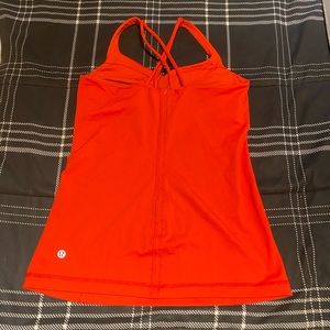 Lululemon size 6 tank